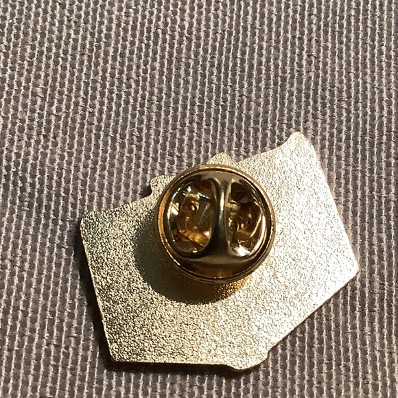 Go away I’m busy Book / Cat Pin - Picture 3 of 3